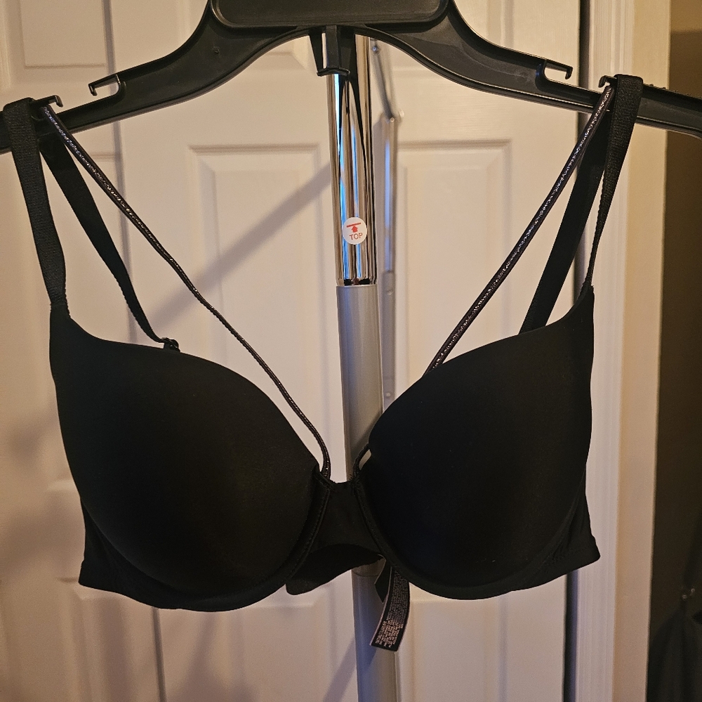 Victoria's Secret Black/Silver Shimmer Bra